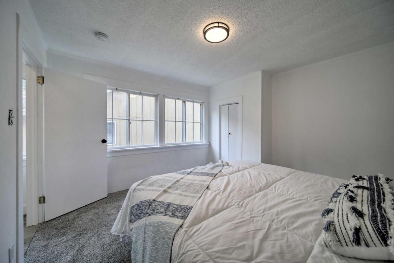 Bright And Airy Liberty Lake Abode With Backyard! المظهر الخارجي الصورة