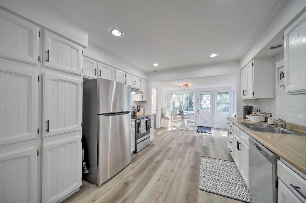 Bright And Airy Liberty Lake Abode With Backyard! المظهر الخارجي الصورة